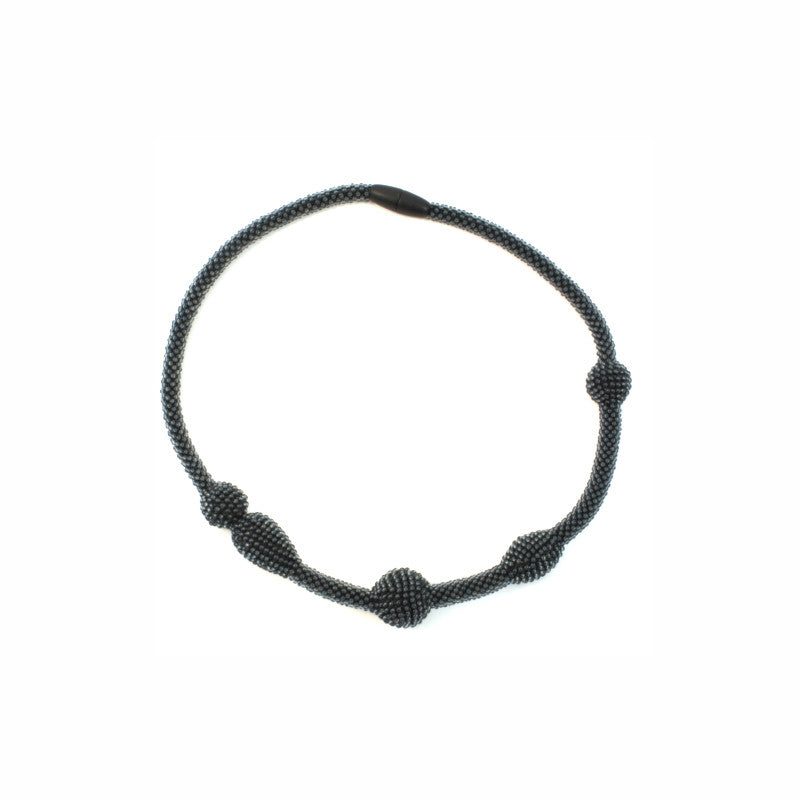short necklace "Fridi"