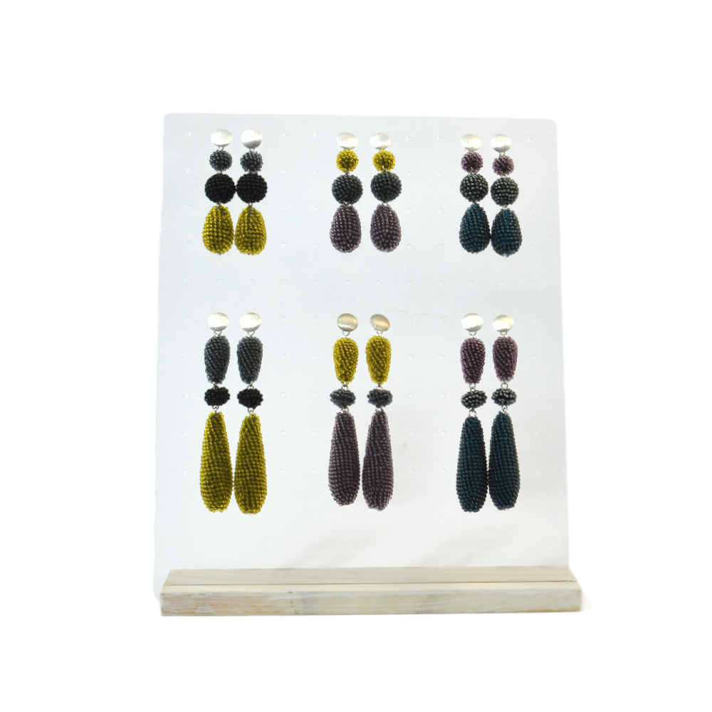 display for earrings (acrylic)