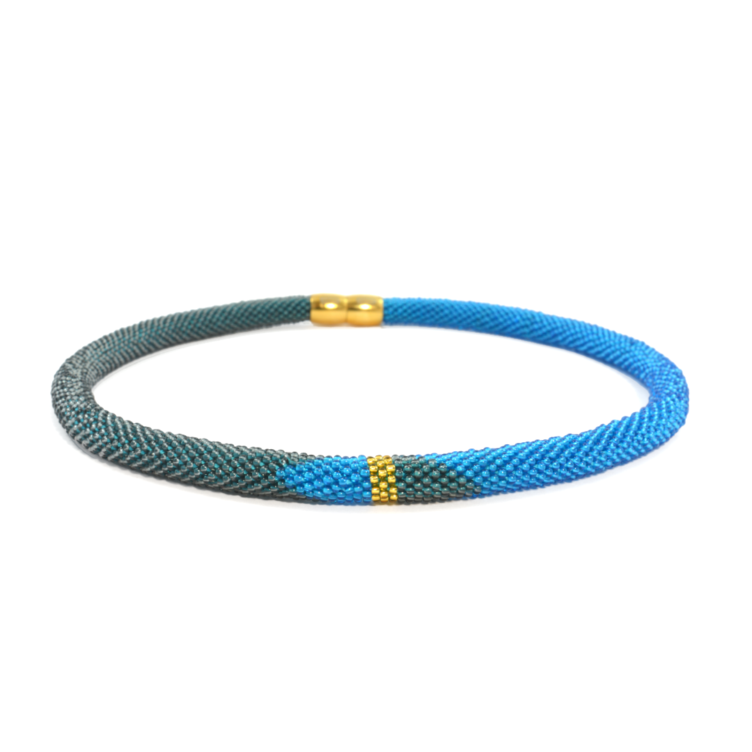 Collier "Trinity Triangle_25"