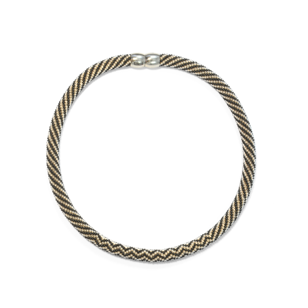 necklace "Trinity - Wavy Lines"