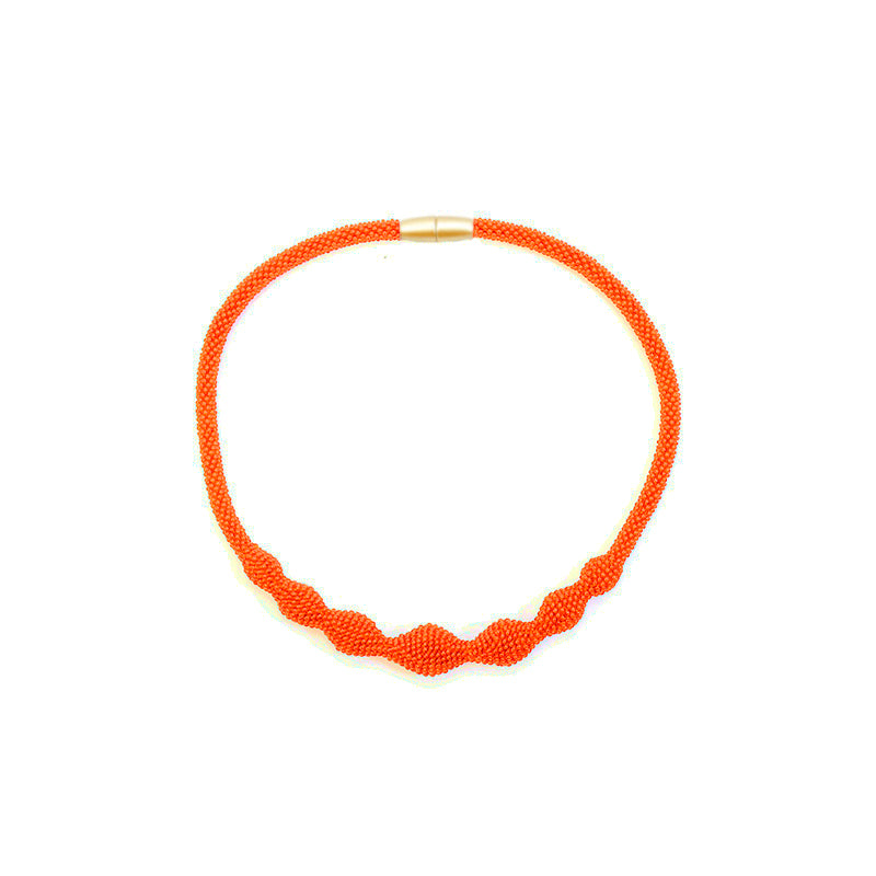 short necklae "Cocoon"