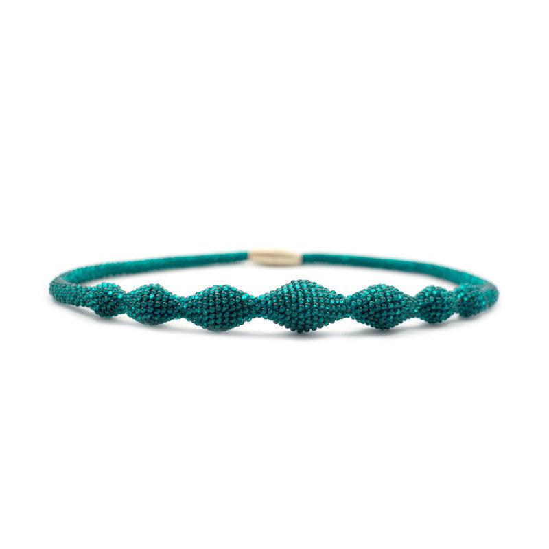 short necklae "Cocoon"