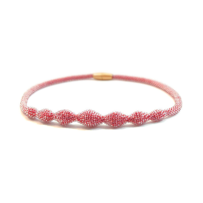 short necklae "Cocoon"