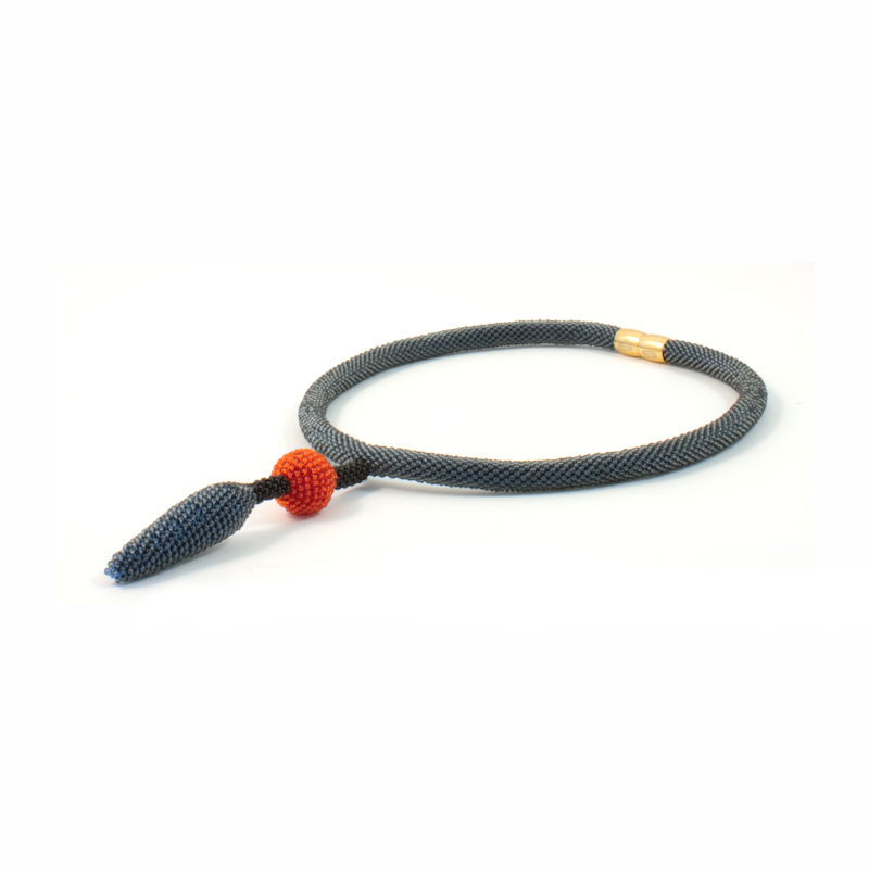 Collier "Sophie" Smoke