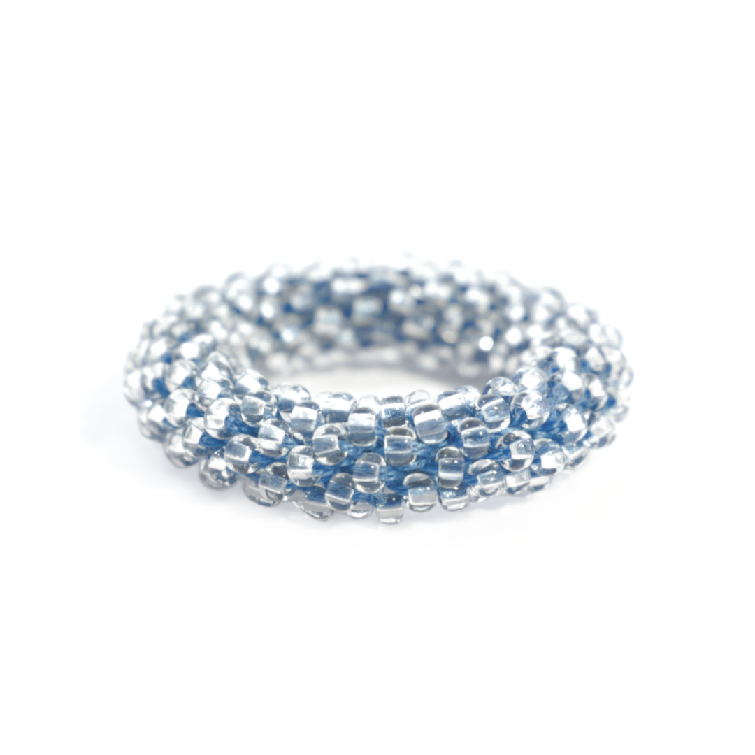 ring "Svelte Circle"