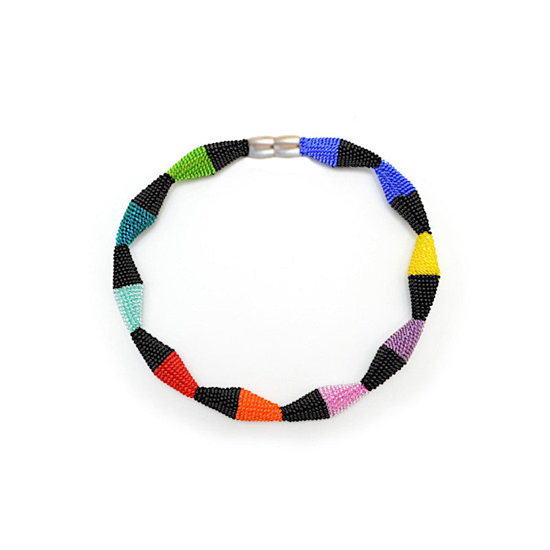 short necklace "Trinity Zig-Zag"